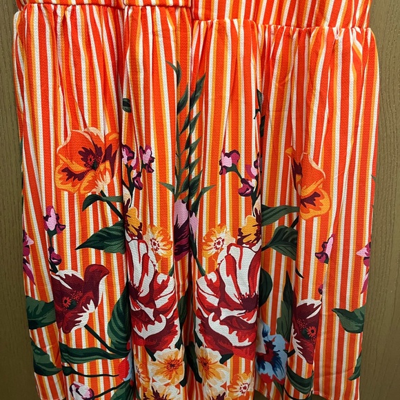 Multi maxi lose fun dress! - Picture 3 of 5